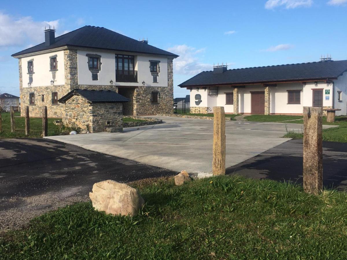 La Casa Vieja De Caneo - Apartamentos Rurales 3 Llaves Luarca Exteriör bild