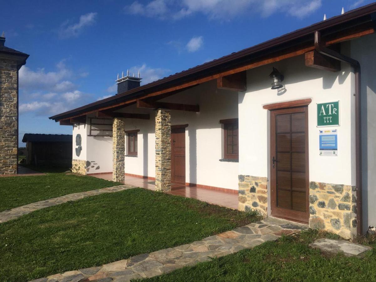 La Casa Vieja De Caneo - Apartamentos Rurales 3 Llaves Luarca Exteriör bild